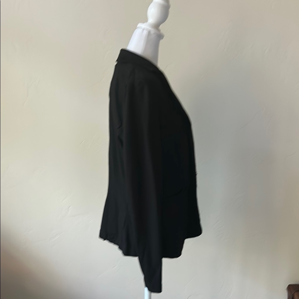 Philosophy Black Knit Blazer with Open Front Design - Picture 6 of 10